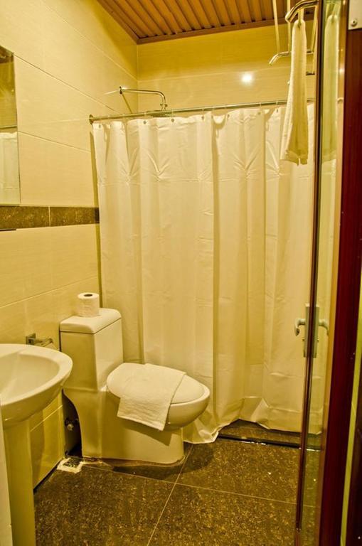 The Premiere Business Hotel Kalibo Phòng bức ảnh