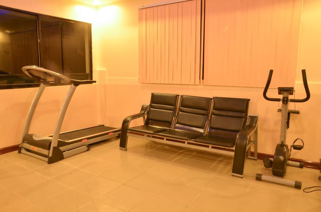 The Premiere Business Hotel Kalibo Ngoại thất bức ảnh