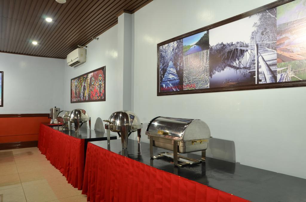 The Premiere Business Hotel Kalibo Ngoại thất bức ảnh