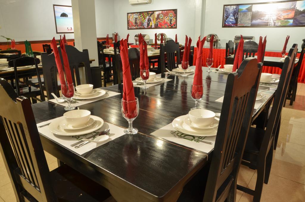 The Premiere Business Hotel Kalibo Ngoại thất bức ảnh