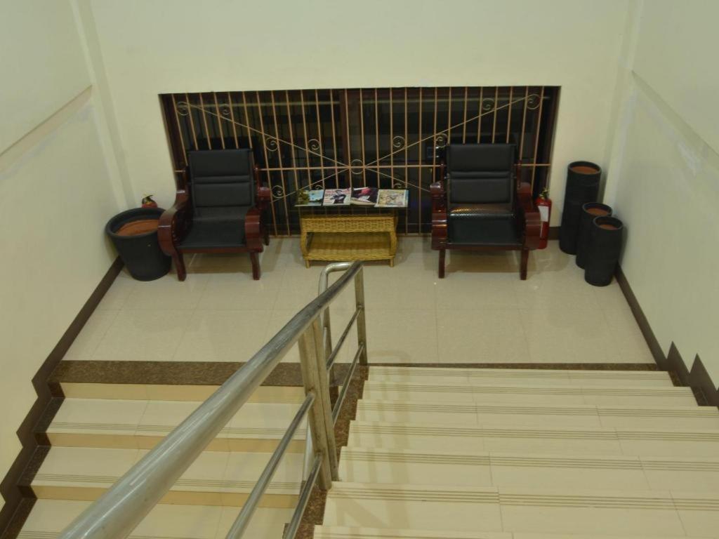 The Premiere Business Hotel Kalibo Ngoại thất bức ảnh