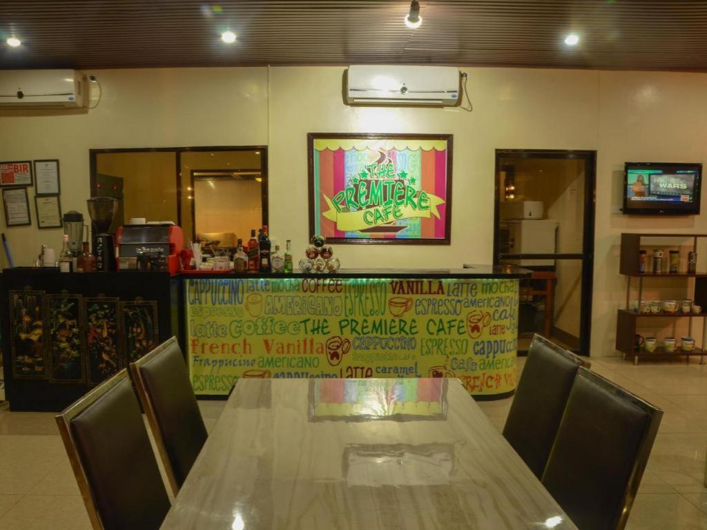The Premiere Business Hotel Kalibo Ngoại thất bức ảnh