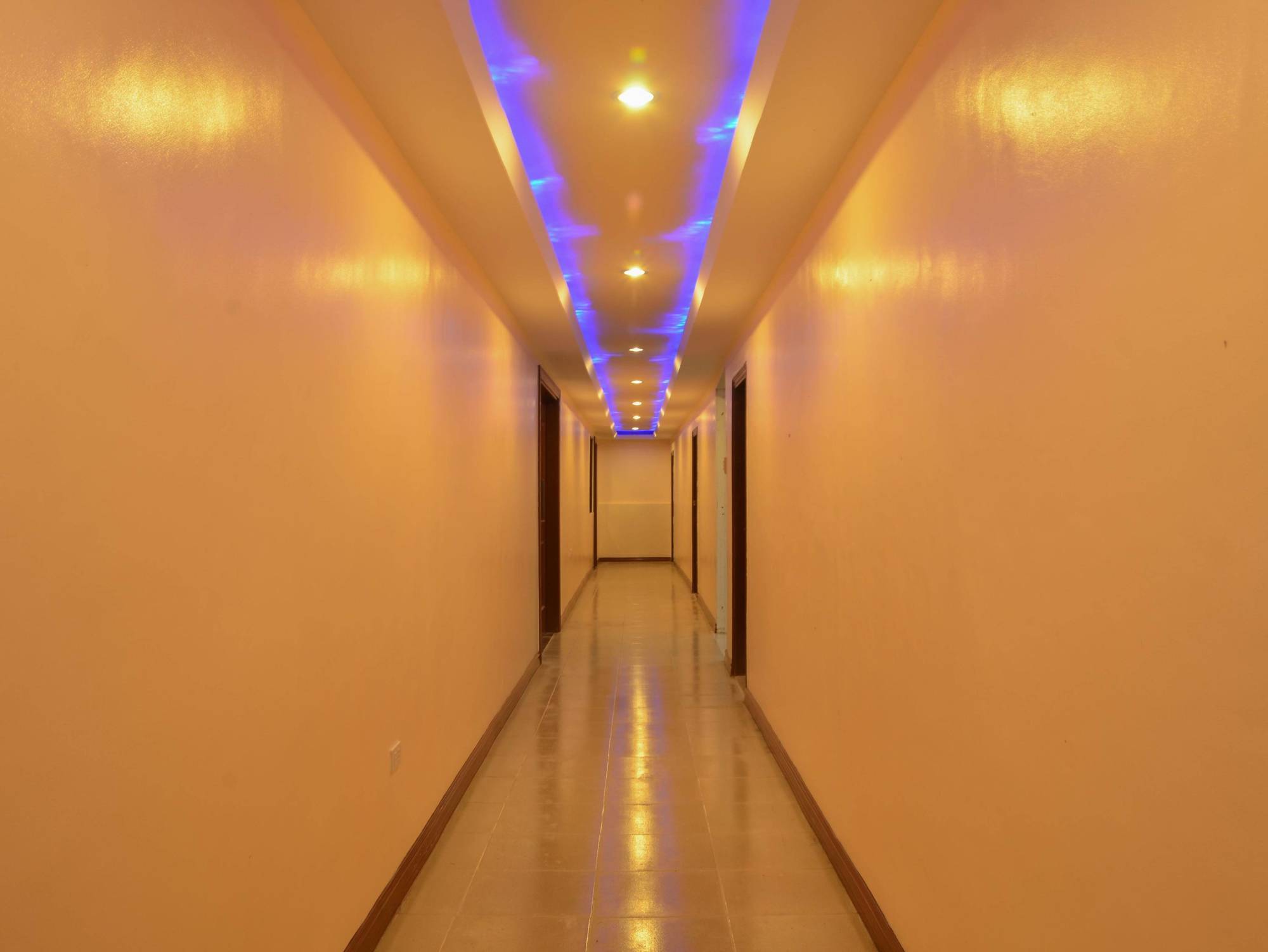 The Premiere Business Hotel Kalibo Ngoại thất bức ảnh